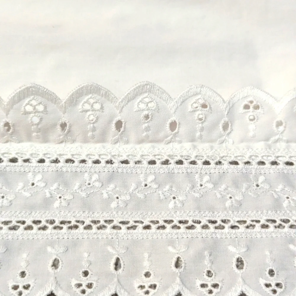 Vintage Wamsutta Pillow Sham King Eyelet Lace Trim Cottagecore Shabby Chic White
